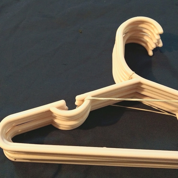 FREE 10 Target Soft Pink Baby Hangers C Style Hooks - Picture 4 of 8